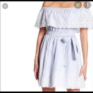 Cece off the shoulder dress